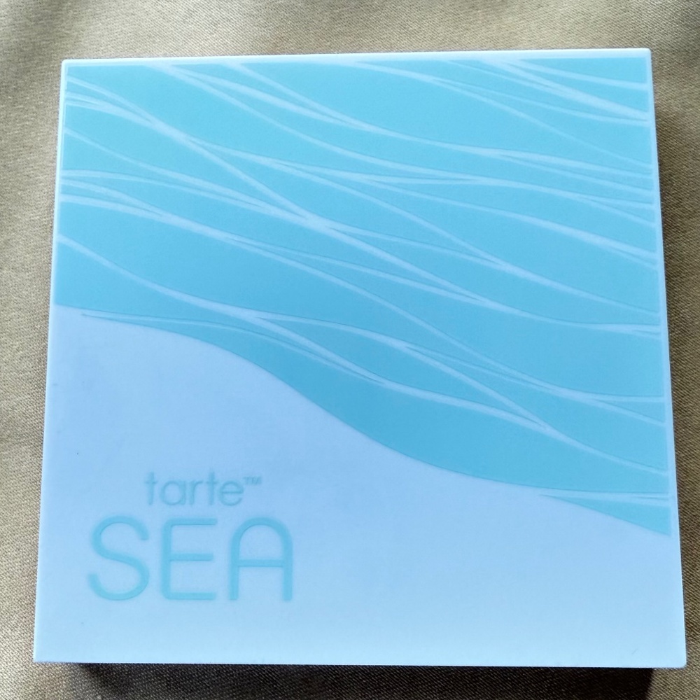 Tarte SEA Breezy Eyes Eyeshadow Palette